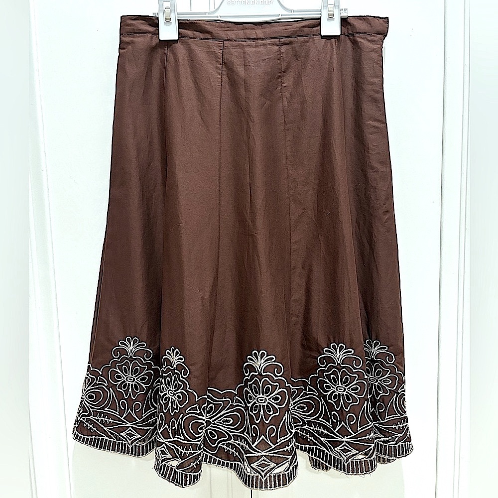 Apt 9 brown midi length skirt size 4